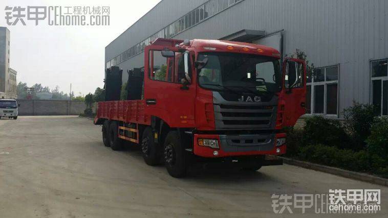 挖機(jī)平板拖車購車熱線：13774123355