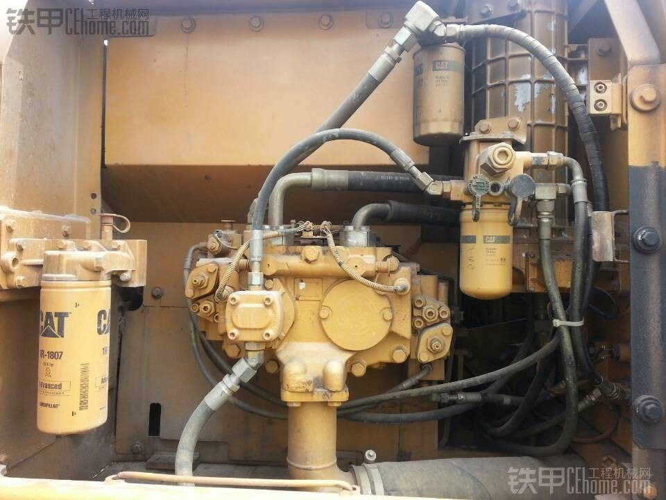 卡特 CAT 320D 7300小时 49万