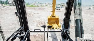 低投入高產(chǎn)出 效益為王 卡特323D2L挖掘機(jī)用戶評車