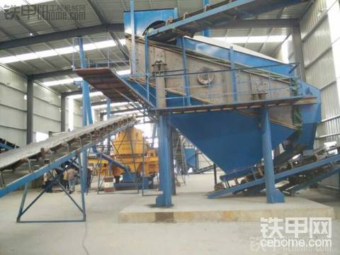玄武岩 高速公路路面料  骨料生产线  高效环保 精美案例