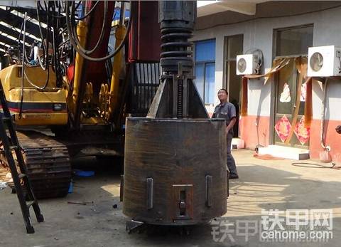 挖掘機(jī)改旋挖鉆機(jī)了啊