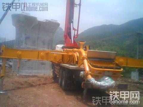 三一46米泵車工地現(xiàn)場施工圖片