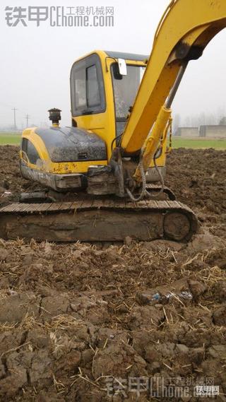 玉柴60挖机4000小时使用报告，令晒挖机驾驶证