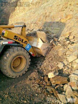 让你们看看我的临工918劲有多大