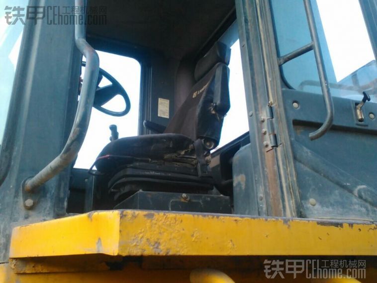 柳工CLG856鏟車轉(zhuǎn)讓或換小挖