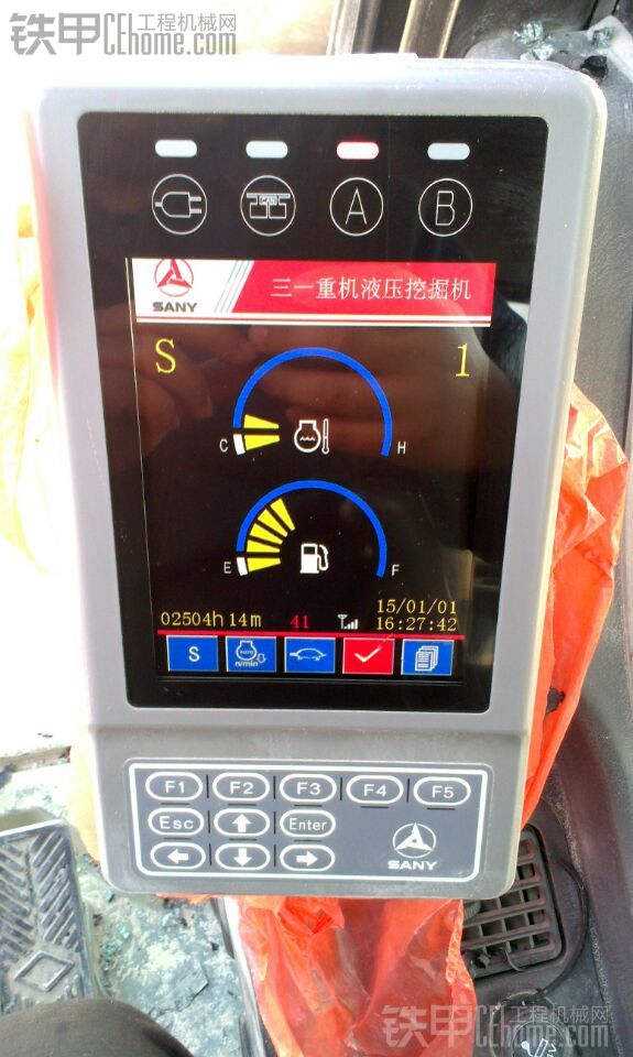 新挖機(jī)到了SY135-9 兩年65萬