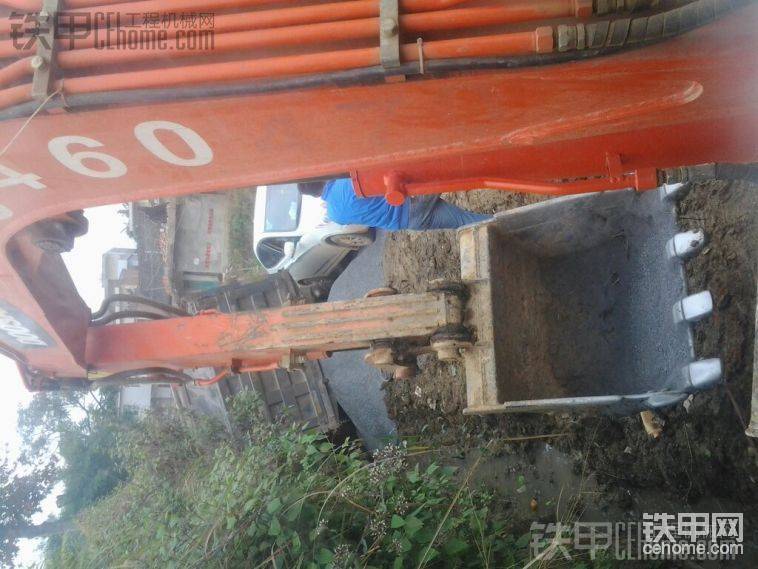 牛逼車(chē)主、幫他免費(fèi)搞起、千恩萬(wàn)謝、
