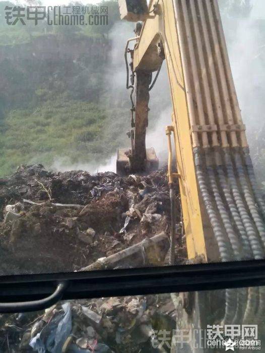 這個(gè)是垃圾著火了&nbsp; 救火&nbsp; 
