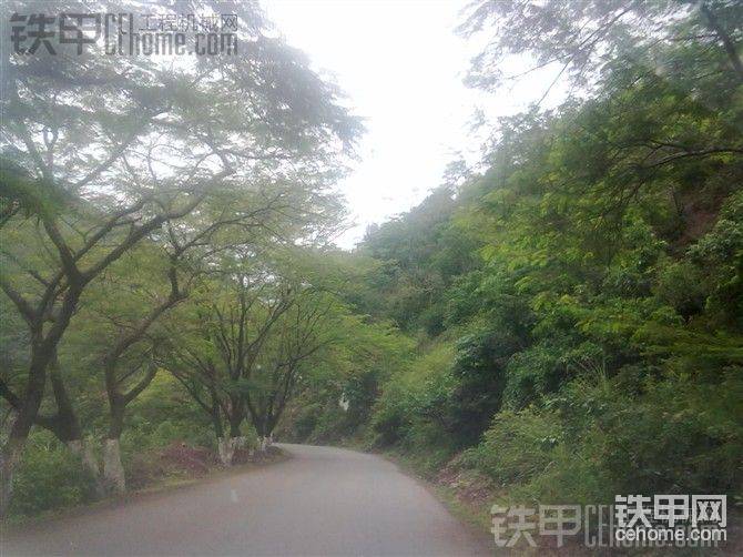 风景再美也只是路过，只因心系客户！
