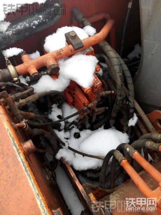 下雪弄的分路阀滴油不漏！
