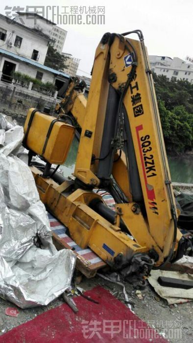 出售二手隨車吊機(jī)