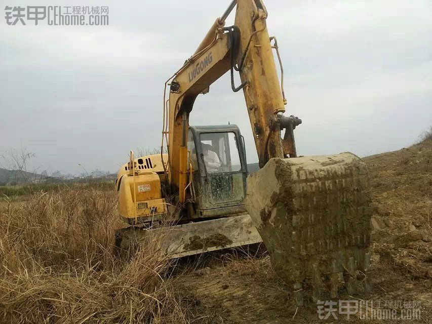 柳工 908C 二手挖掘機價格 13萬 6900小時