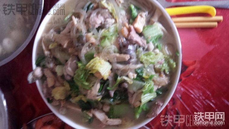 第五道菜是紅薯粉

