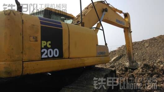 小松 PC200-7 二手挖掘机价格 27万 15000小时