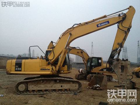 小松 PC210-7 二手挖掘機(jī)價(jià)格 35.8萬(wàn) 11021小時(shí)