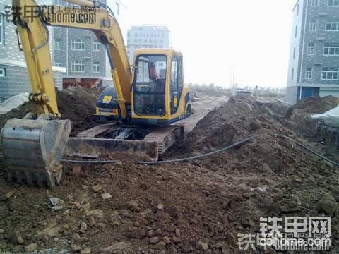 轉(zhuǎn)11年玉柴85-8 洋馬發(fā)動機 個人土方車 4500小時