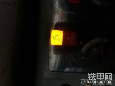 神钢60-5这是什么功能灯