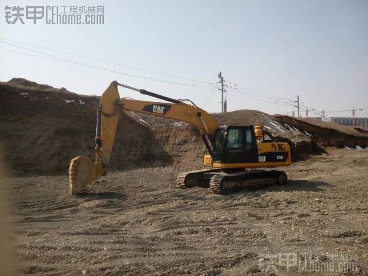 Cat323DL