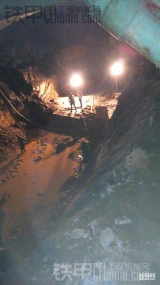 从鸡叫做到鬼叫哎，，，，，