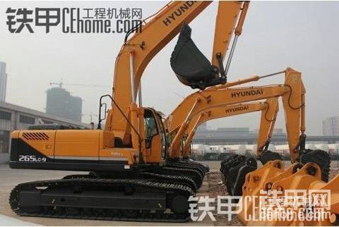 現(xiàn)代 R265LC-9 二手挖掘機(jī)價(jià)格 60萬(wàn) 600小時(shí)