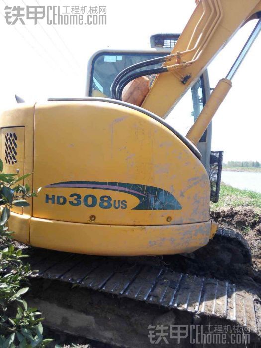 加藤 HD308US 二手挖掘机价格 24.8万 6000小时