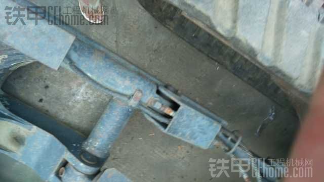 卡特彼勒 307 二手挖掘机价格 40万 3239小时