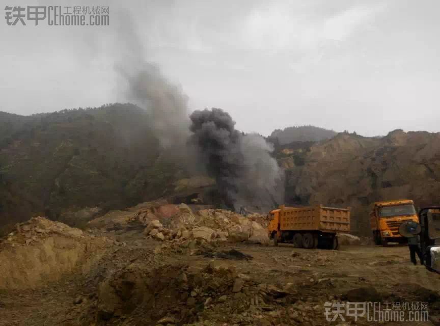 工地即景----只要心中有爱，风景就无处不在！