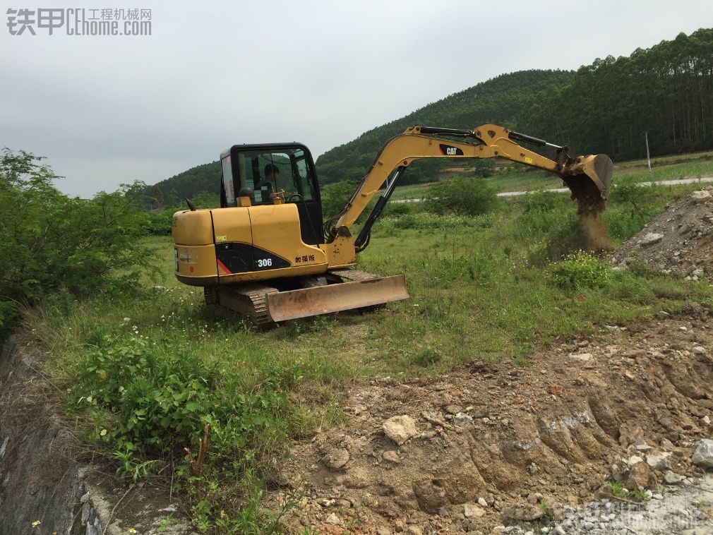 卡特彼勒 306D 二手挖掘机价格 20万 4400小时