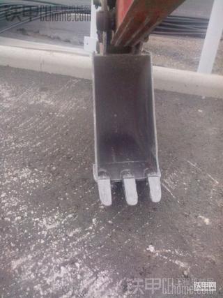 小机暴力开挖高速路