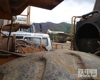 柳工856D，换飞轮齿，机油壳垫片