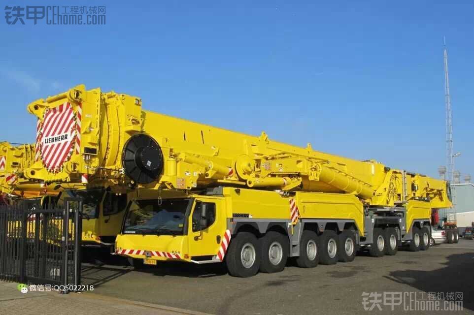 利勃海尔ltm11200-9.1 吊车 完美展现