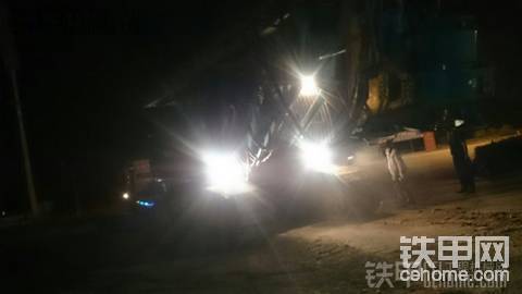 昨天晚上來個雙飛，