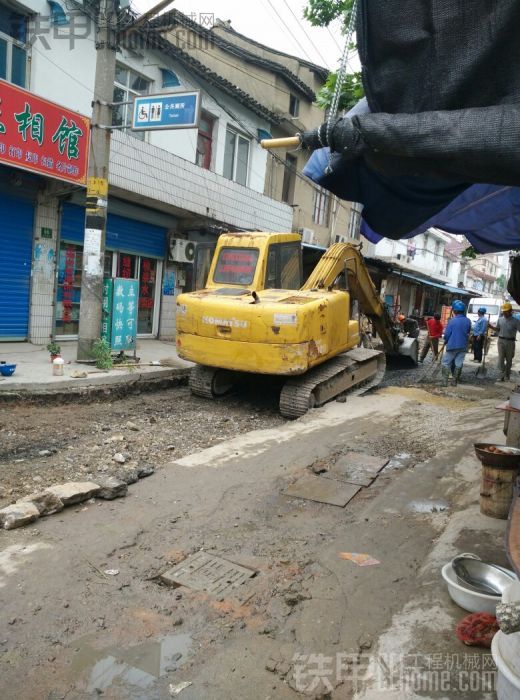 這是什么挖機