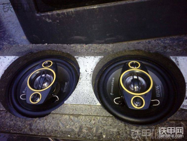 買的汽車?yán)?，一百一對?