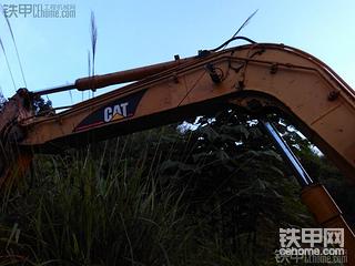 卡特307B  合伙人要散伙我想一个顶下来求各位估计   实事求是