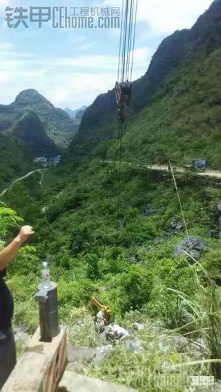 上拖车注意安全啊