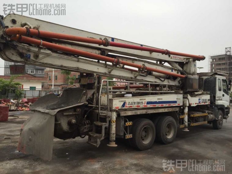 广东省茂名市 出售两台中联 37米（07年）、40米（08年）中联混凝土泵车
