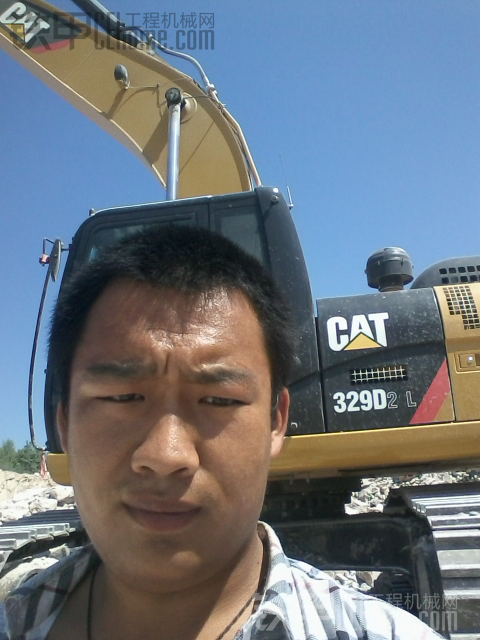 CAT329D2L