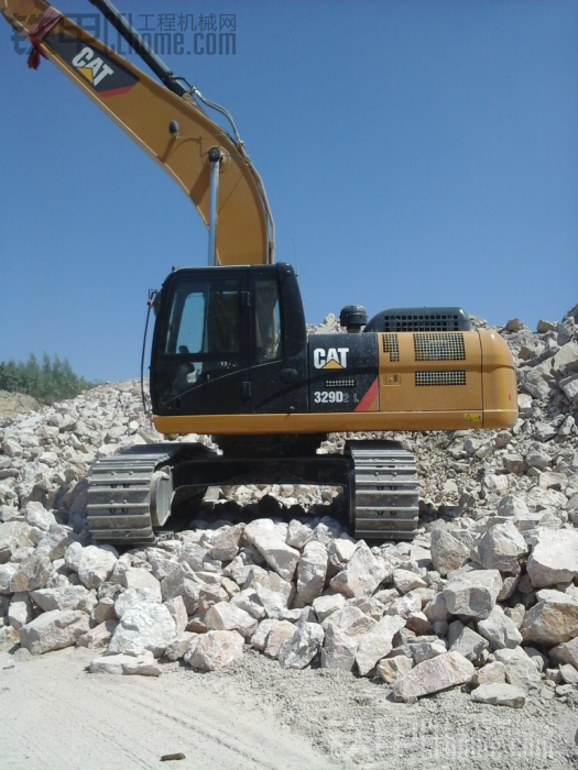 CAT329D2L