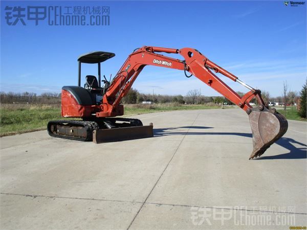 Ditch Witch MX502小型挖掘機(jī)