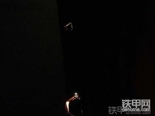 半夜的星空如此璀璨。