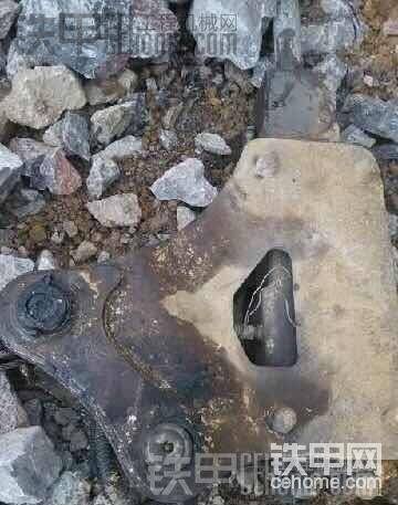 就是這個(gè)錘，之前還發(fā)帖問過甲友是什么牌子的，結(jié)果也無(wú)人知道&#1