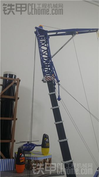 黑木876的模型第十六季第三篇：塔臂臂头加装滑轮和塔臂变幅改支撑