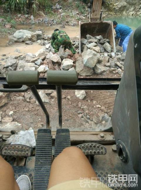 請教裝塊石的技巧