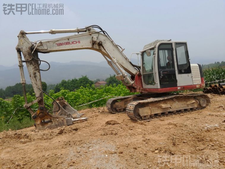 給大伙看個(gè)挖機(jī)圖