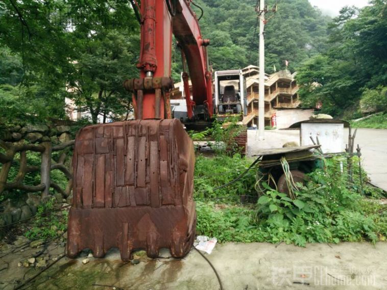 各位甲油，知不知道這是啥挖機(jī)