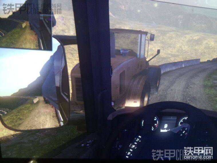 這是什么裝載機(jī)？
