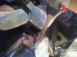 要分了，机子也五年了，小松210—8