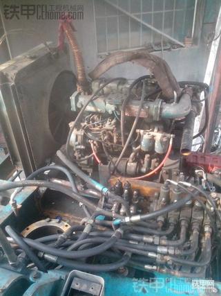 恒特120型挖掘機(jī)改裝成90挖掘機(jī)《改裝中》