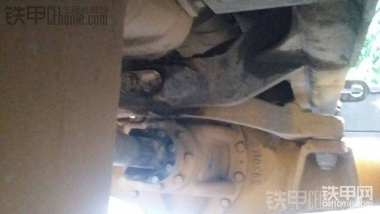 感覺(jué)后搖擺架銷子太細(xì)了，
